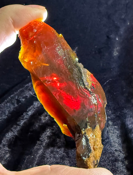 131 Gram Oregon Chocolate Fire Opal Rough