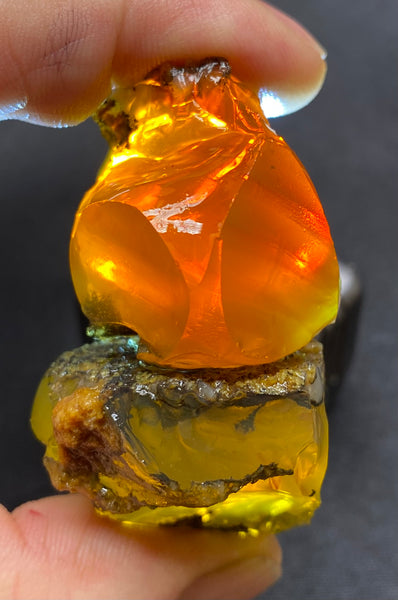 71 Grams of Oregon Fire Opal Rough