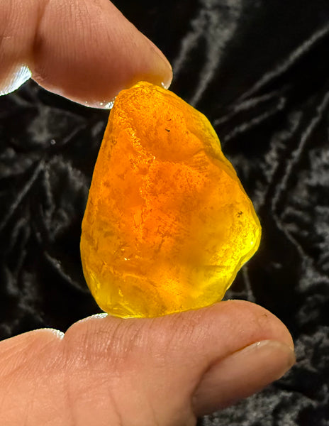 31 Gram Oregon Fire Opal Rough