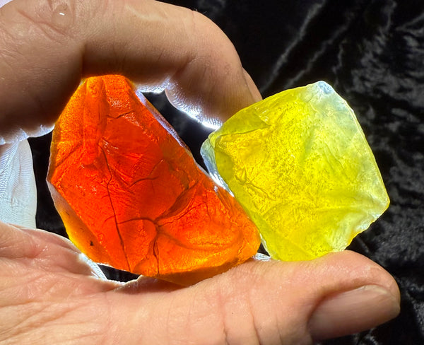 57 Grams of Oregon Fire Opal Rough