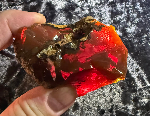 203 Gram Oregon Chocolate Fire Opal Rough