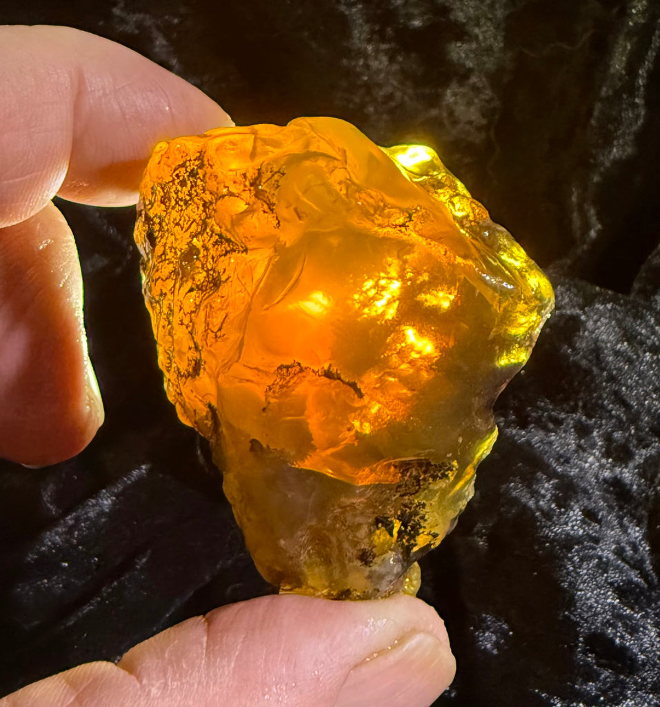 87 Gram Oregon Fire Opal Rough