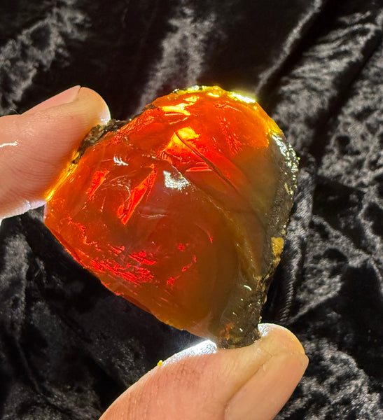 56 Gram Oregon Chocolate Fire Opal Rough