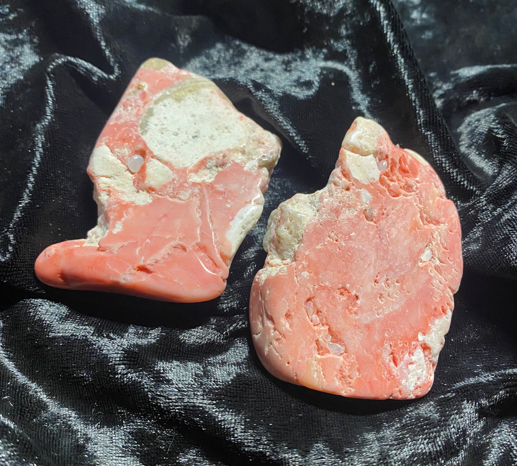 58 Grams of Oregon Pink Opal with Rhyolite Matrix